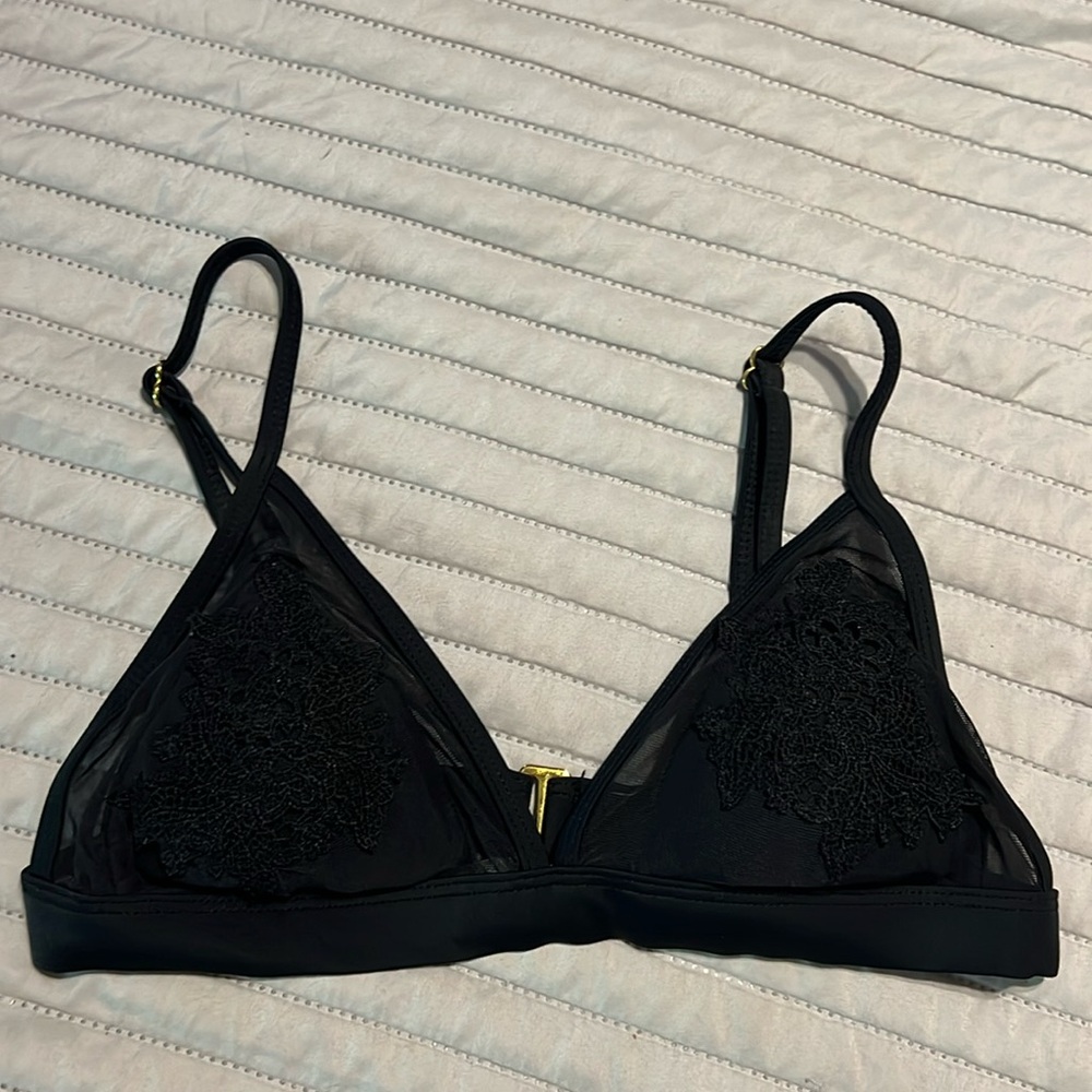 Bikini top